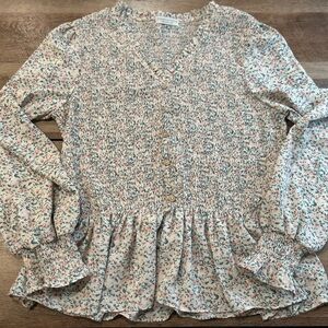 Paper Crane‎ Floral Button-Down Blouse